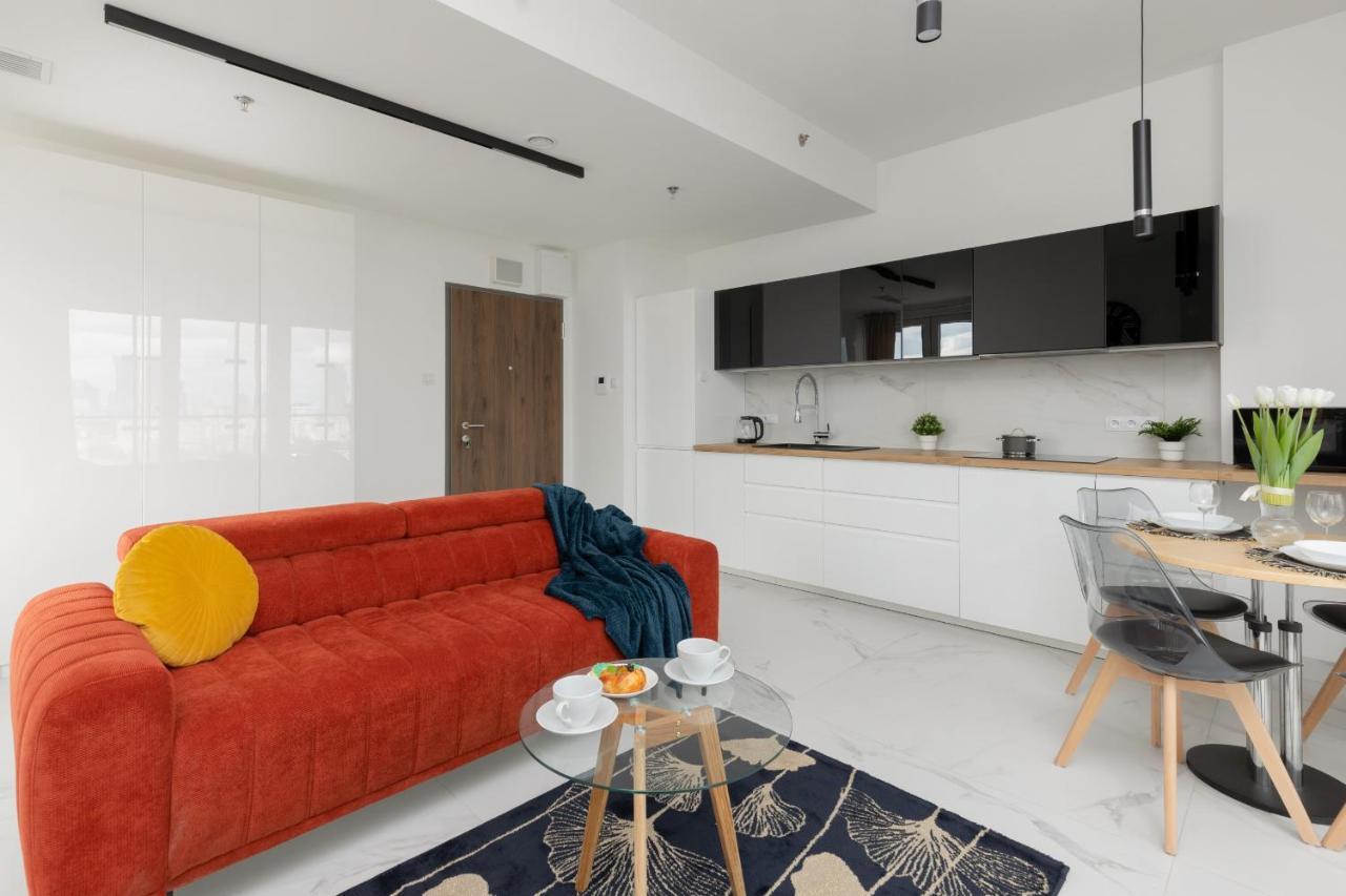 Exceptional Business Apartments By Noclegi Renters Варшава Екстериор снимка