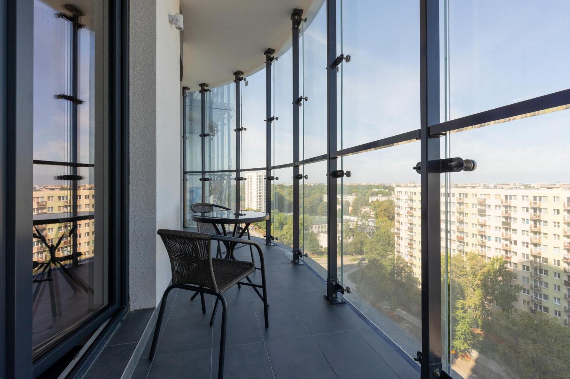 Exceptional Business Apartments By Noclegi Renters Варшава Екстериор снимка