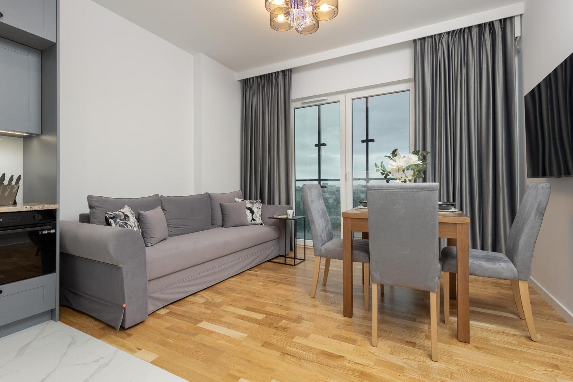 Exceptional Business Apartments By Noclegi Renters Варшава Екстериор снимка