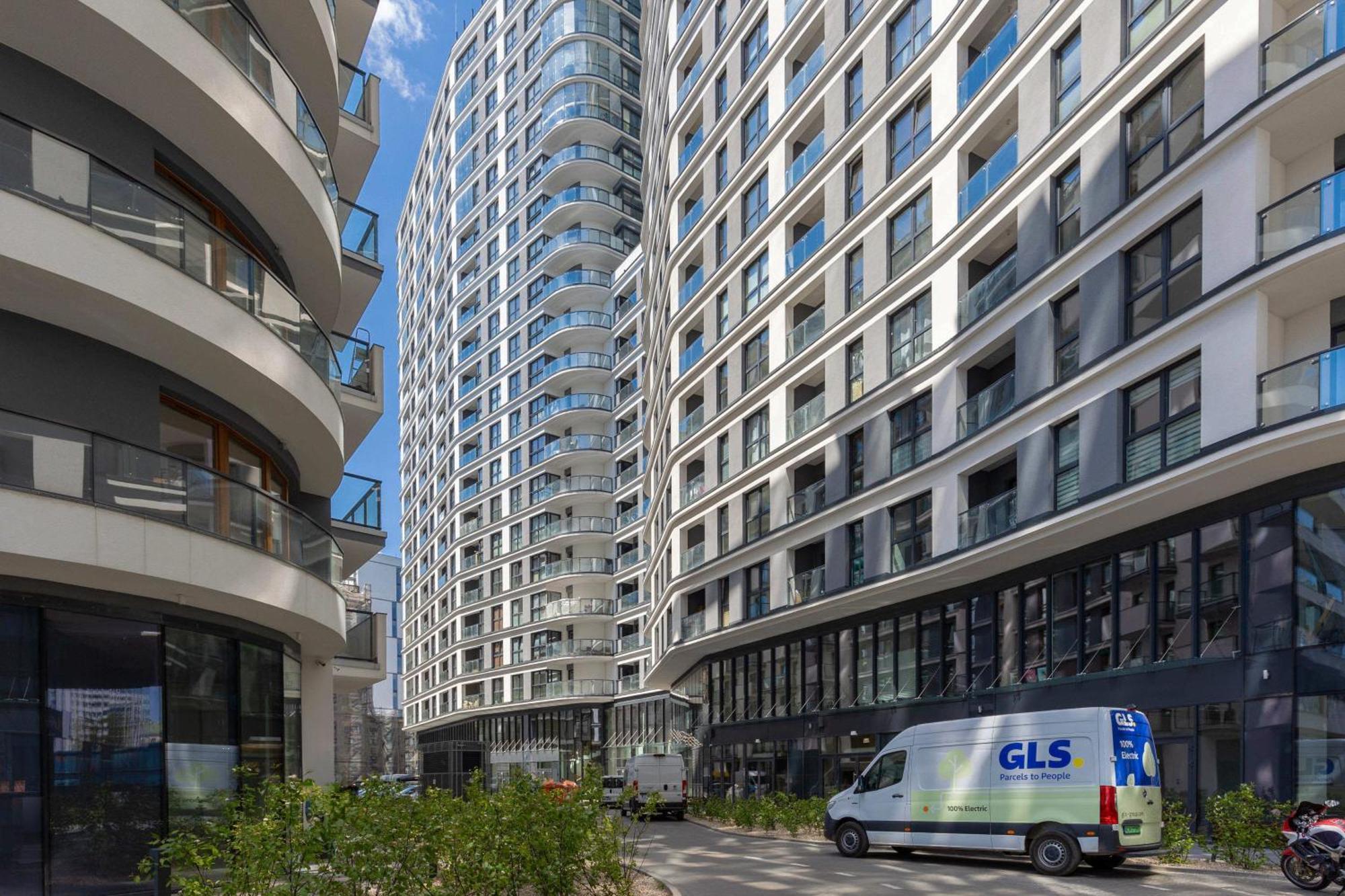 Exceptional Business Apartments By Noclegi Renters Варшава Екстериор снимка